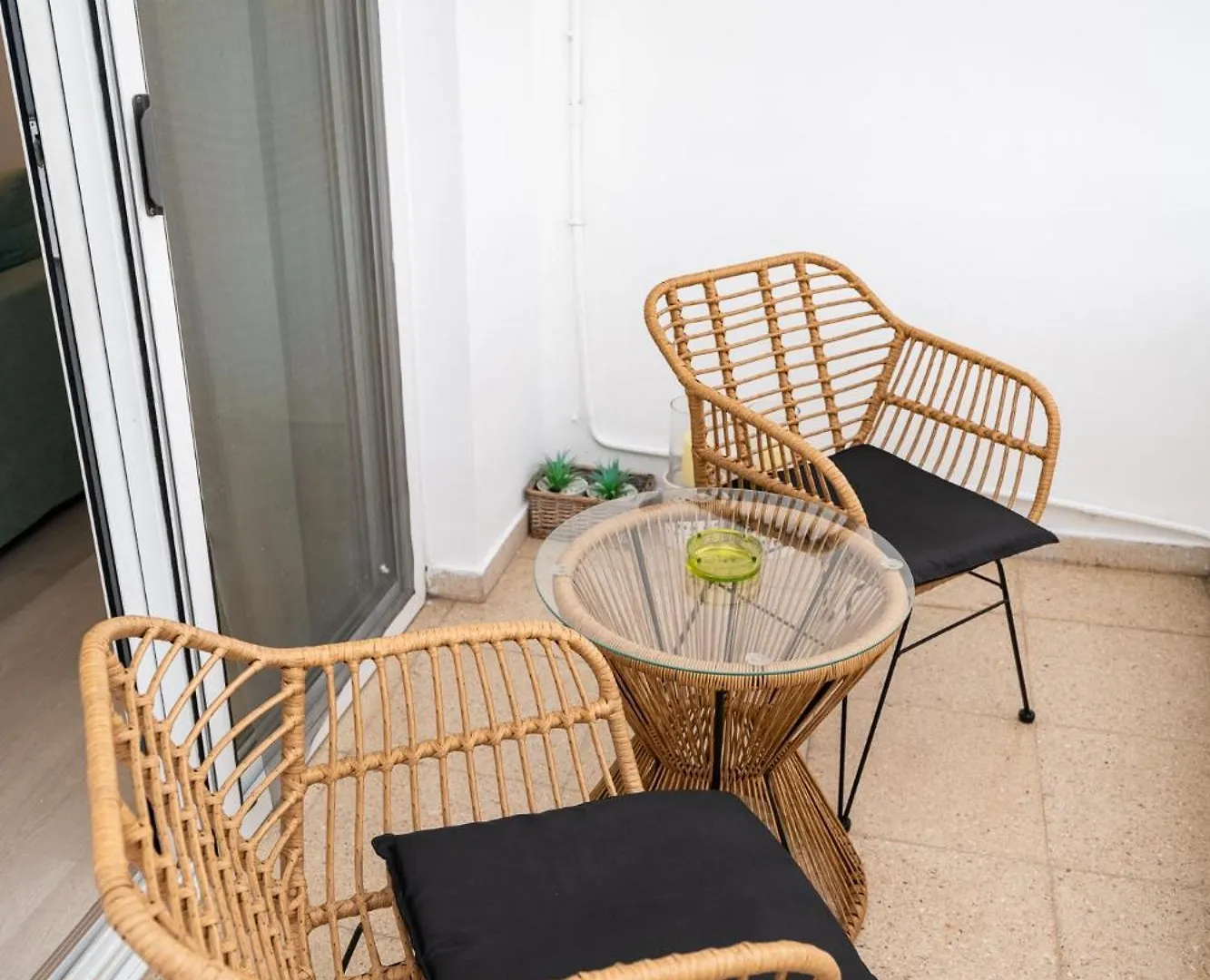 Lazuli Sea View Beachfront Ap 21 Larnaca 0*,  Cyprus